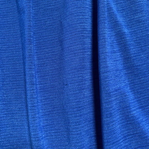 Lululemon tank size 6 - Picture 6 of 9